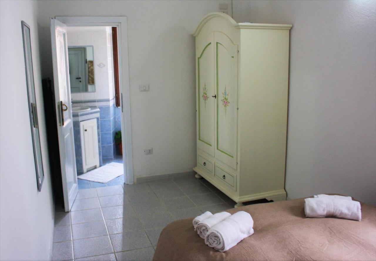 Casa Gandamar B&B Santa Teresa Gallura Rum bild