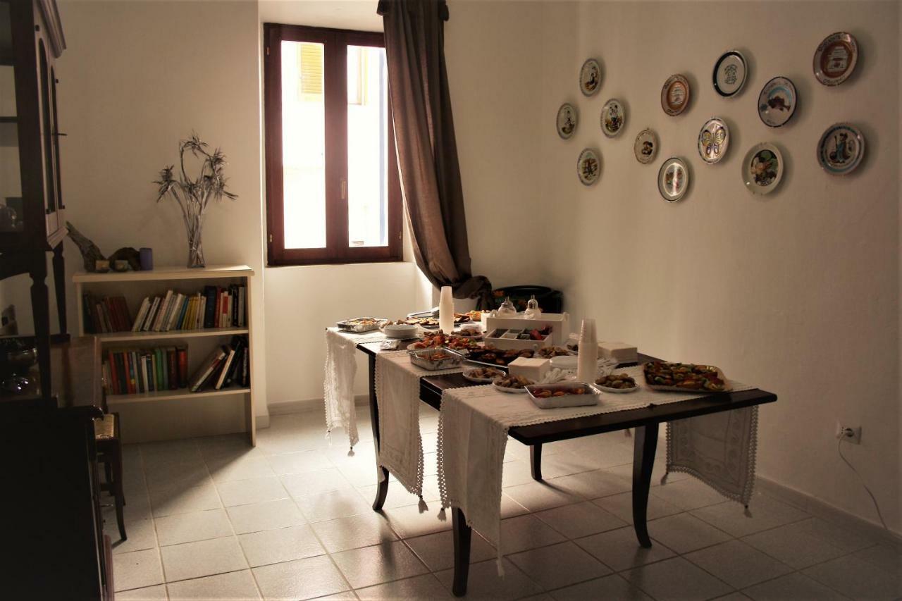 Casa Gandamar B&B Santa Teresa Gallura Exteriör bild