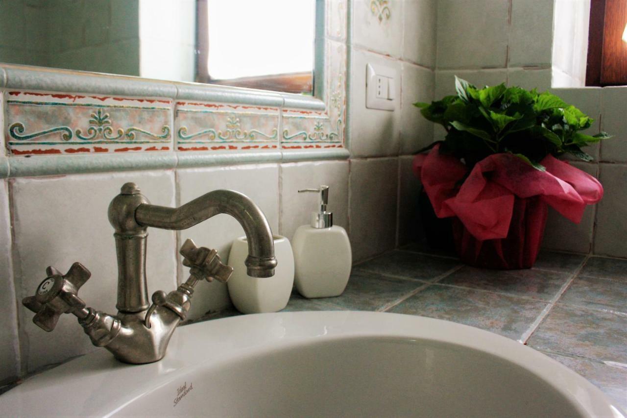 Casa Gandamar B&B Santa Teresa Gallura Exteriör bild